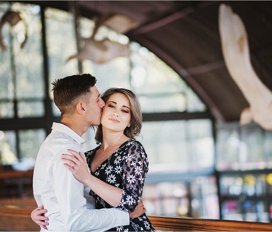 Big-Red-Barn, Engagement, Wedding-photographer, elopement